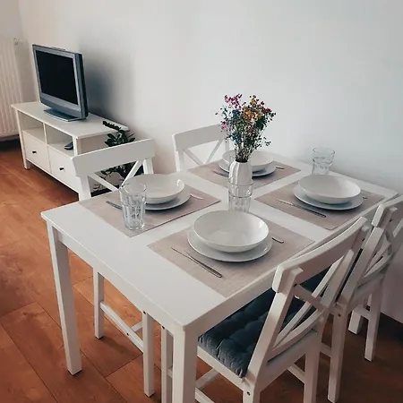 Apartament Eveline Z Garazem Poznań Eksteriør bilde